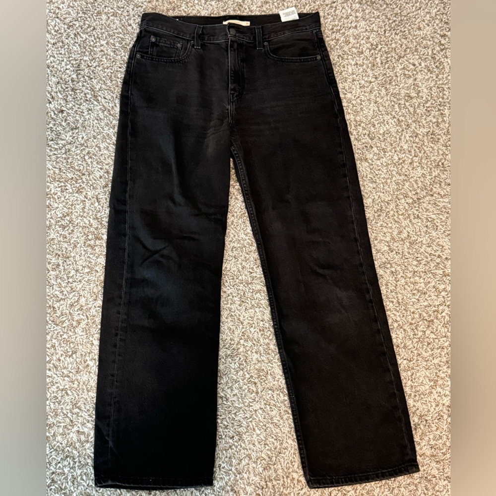 Levis Loose Straight Jeans